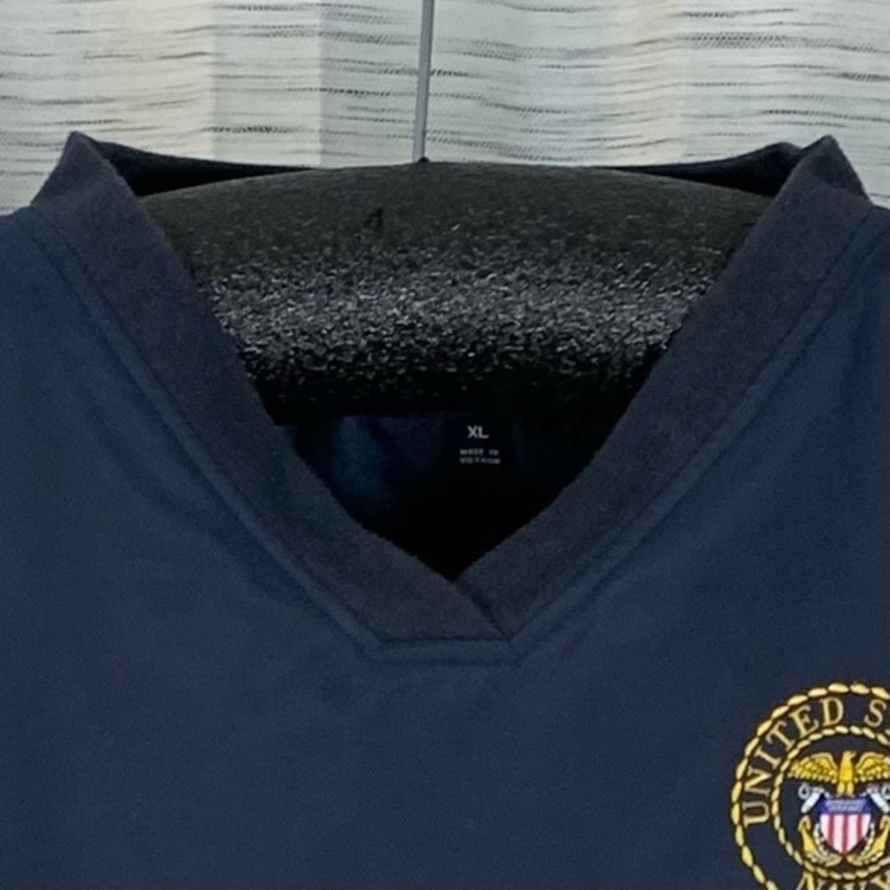 Port Authority navy blue US Navy long sleeve pullover jacket. - Picture 3 of 12